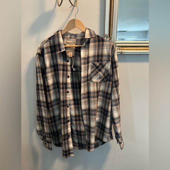 Flannel - Picture 1 of 2